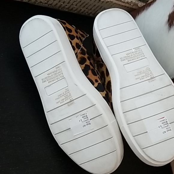 Steve Maden Leopard Fur Platform Shoes - Picture 14 of 16